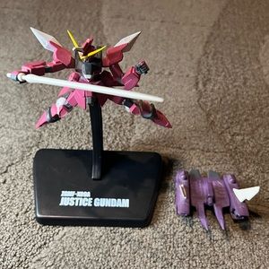 2005 Gundam Figure ZGMF-X09A Justice Gundam Japan Exclusive Official Anime Mecha